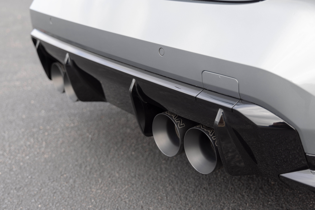 Dinan Valved Axle-Back Exhaust - 2021-2026 BMW M3/M4 Part #  D660-0093-BLK